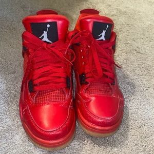 Jordan retro 4